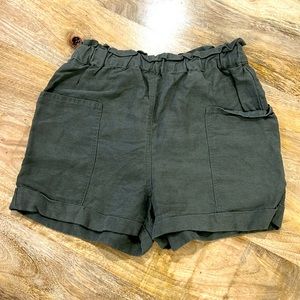 SOLD Wilfred Free High Waisted Linen Shorts XS